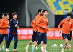 里程碑夜！山东泰山遗憾出局，CBA常规赛关键时刻刷纪录，更衣室稳定，轮换策略成焦点